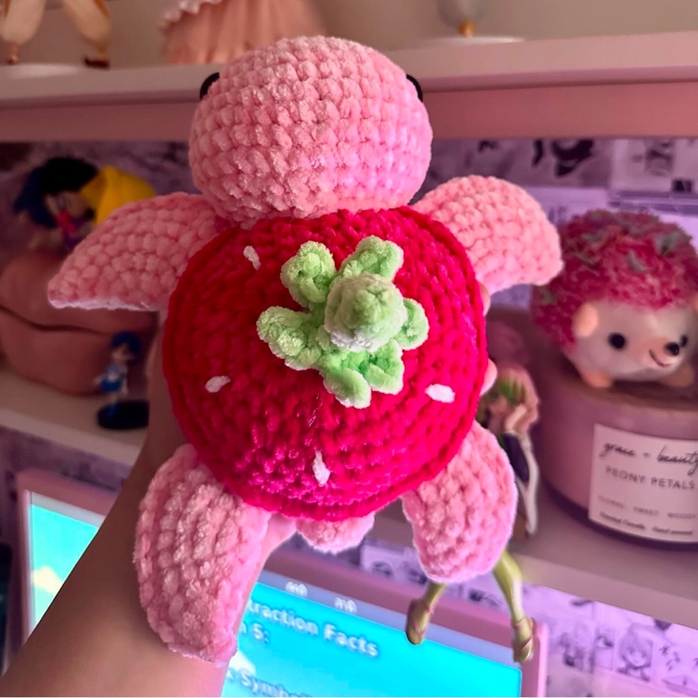 Crochet Strawberry turtle plush 🩷❤️💚